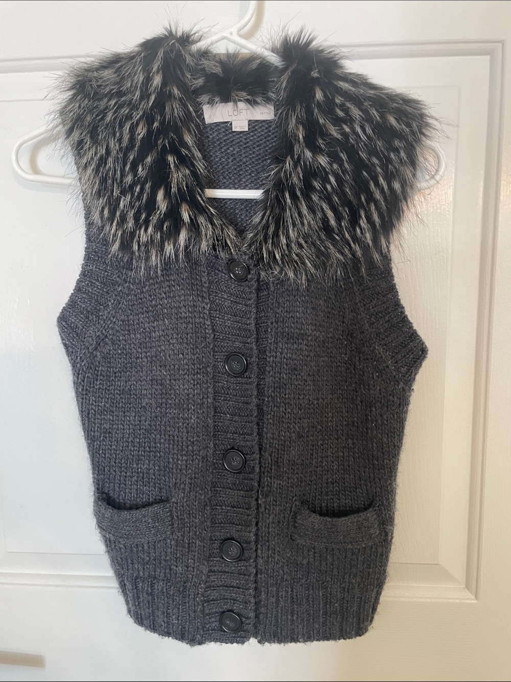 LOFT Petite Faux Fur Collar Chunky Knit Vest Charcoal Gray SP